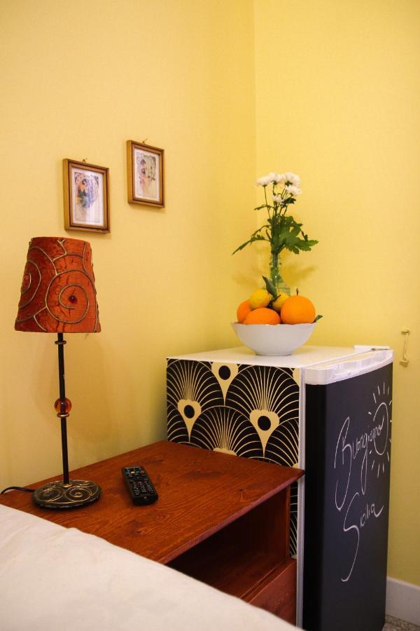 Casa Pinello Hotel Palermo Bagian luar foto